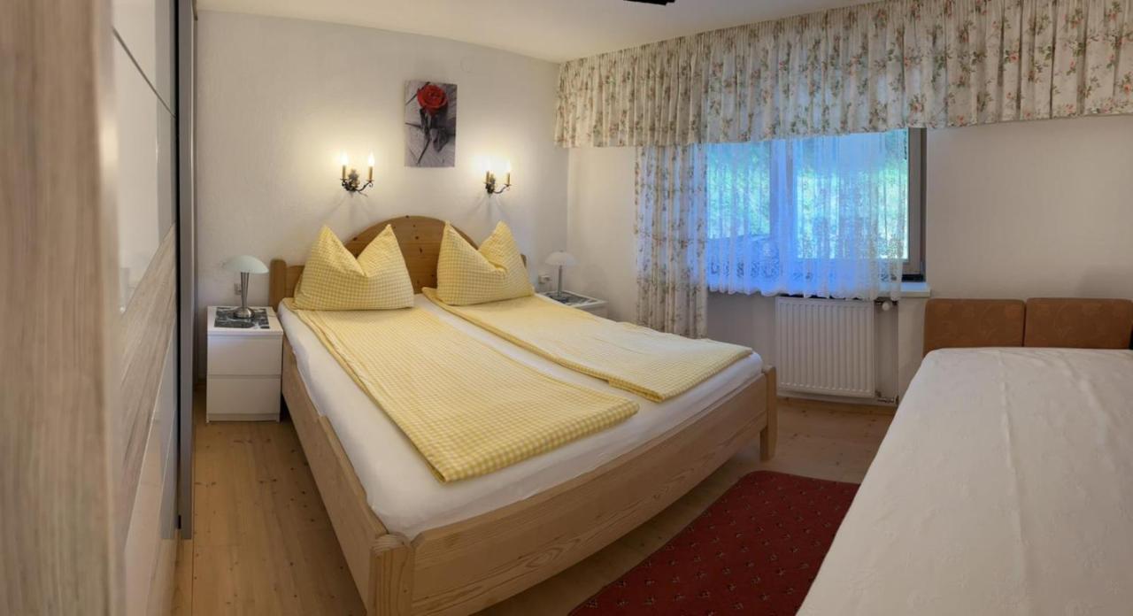 Haus Waldrand Appartement Oberndorf in Tirol Buitenkant foto